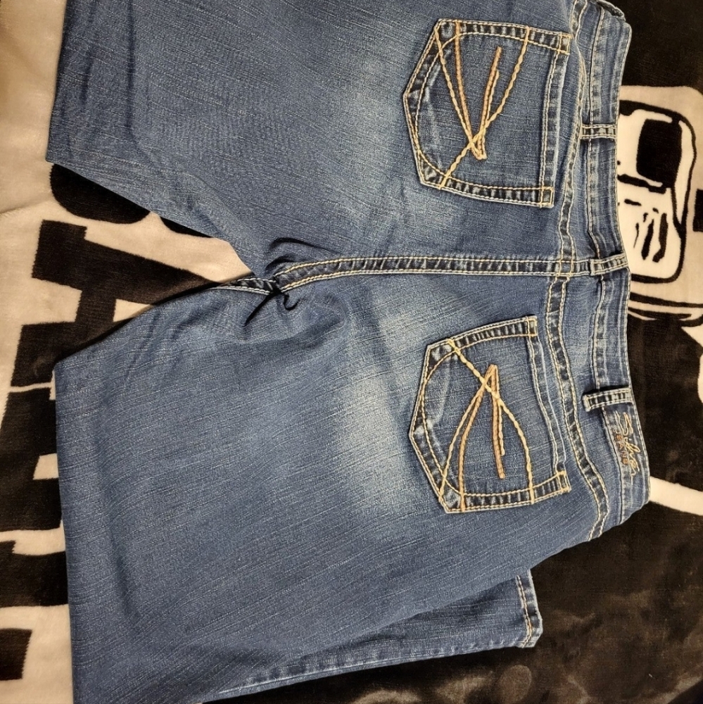 Silver mid capris - Picture 3 of 4